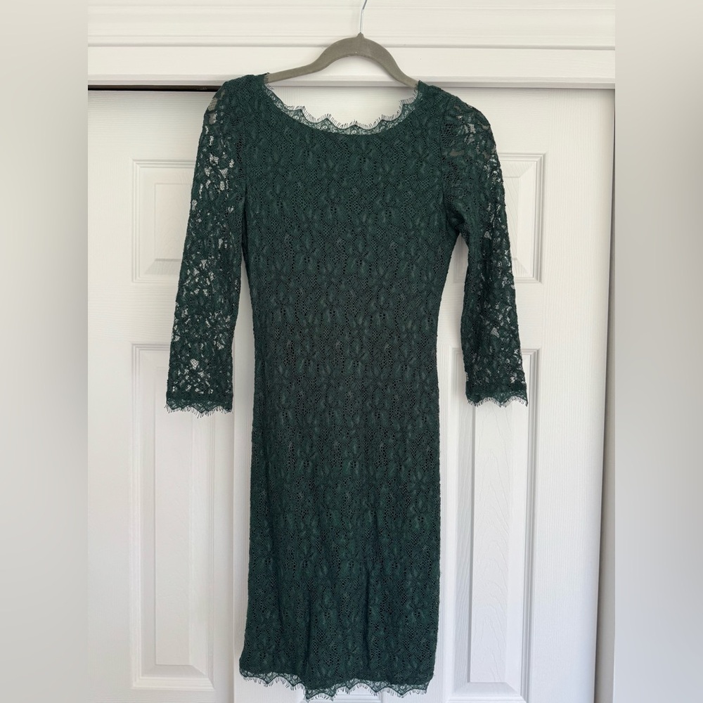 Babaton Dark Green Lace Long Sleeve Dress